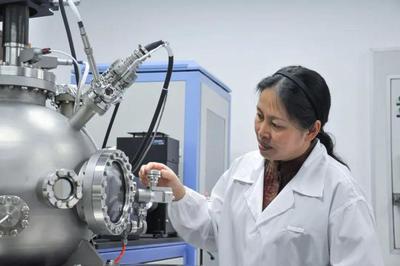 高質量發展·巾幗奮斗正當時丨鄧少芝 三十年潛心鉆研信息核心技術，用科技創新驅動高質量發展